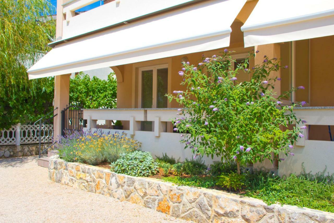 Apartmani Zoric プナト エクステリア 写真